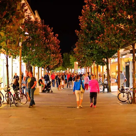 In Lignano 21632 * Линьяно-Саббьядоро