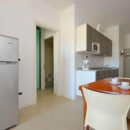 Apartment In Lignano 21632