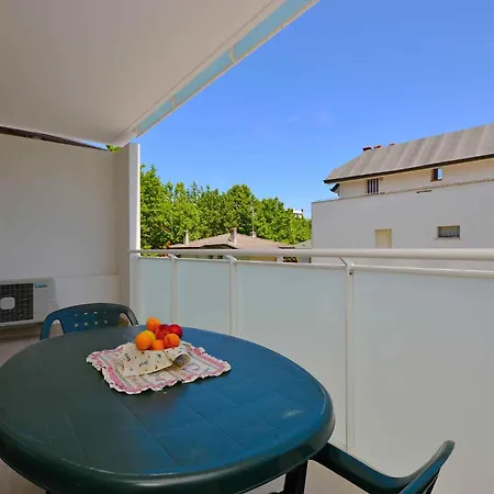 Apartment In Lignano 21632