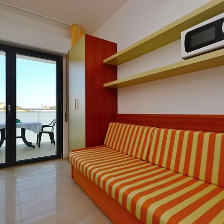 Apartman In Lignano 21632 *